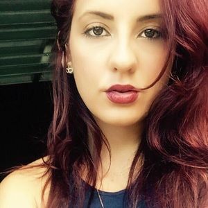 Meet your Posher, Pamela